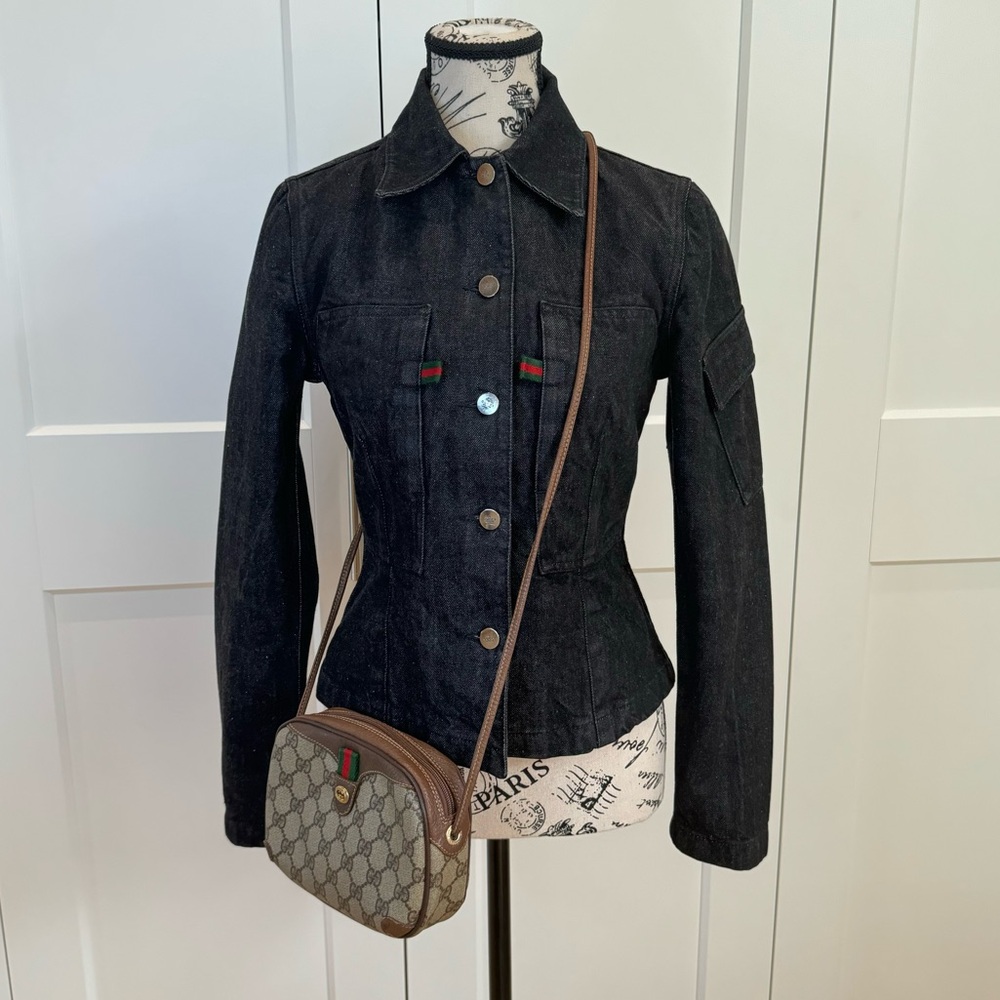 ❌SOLD❌GUCCI Authentic Denim Jean Black Jacket Size Small | 9901566💚 - Picture 16 of 17